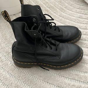 Doc Martens Black Size 7